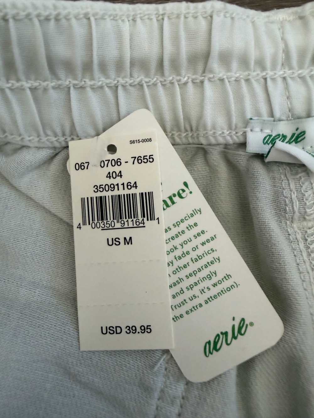 NWT AERIE Very Light Blue Distressed Denim Shorts Size Medium - Picture 3 of 8